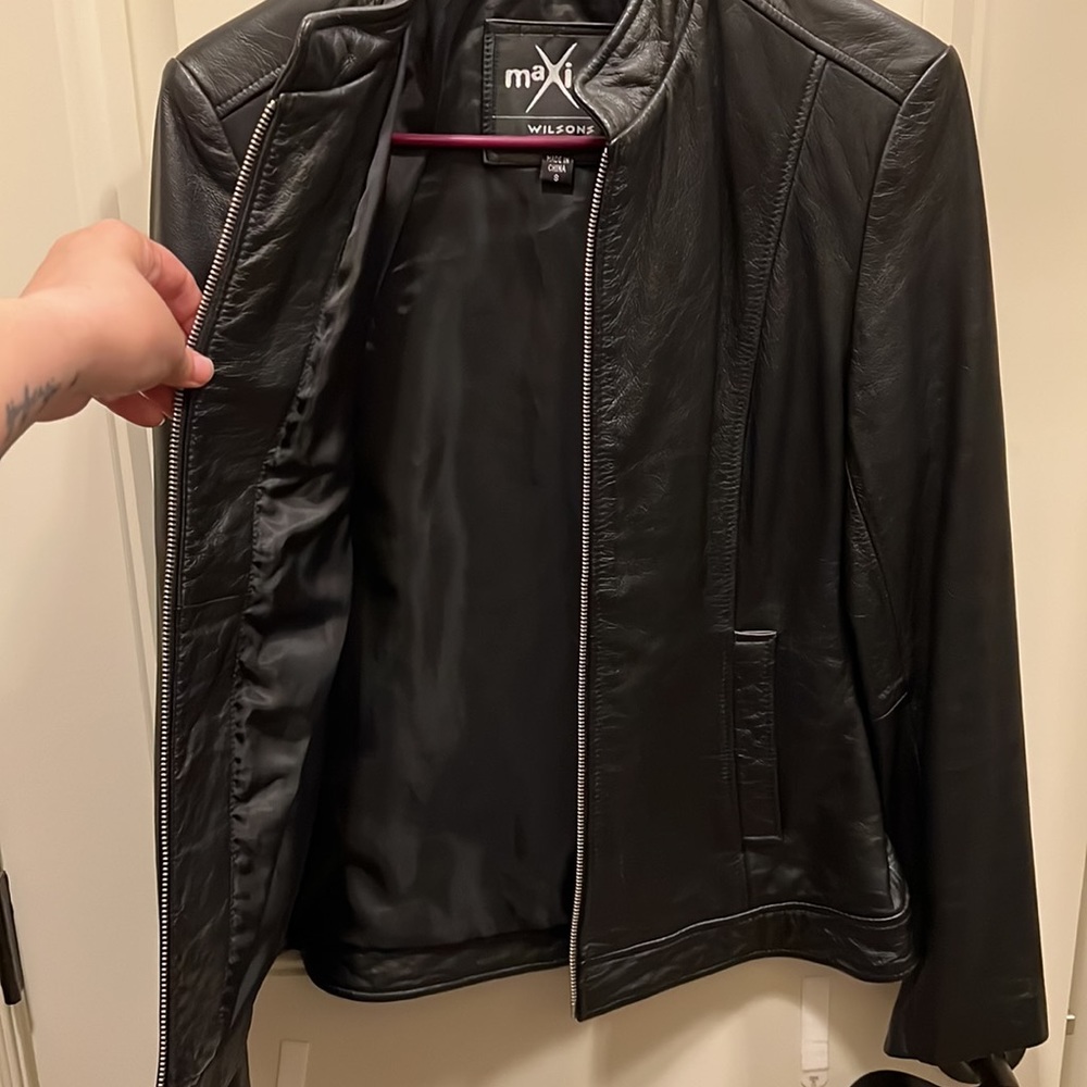 Sexy Buttery Soft Black Leather Jacket Vintage 90’s Size Small Wilson’s Leather